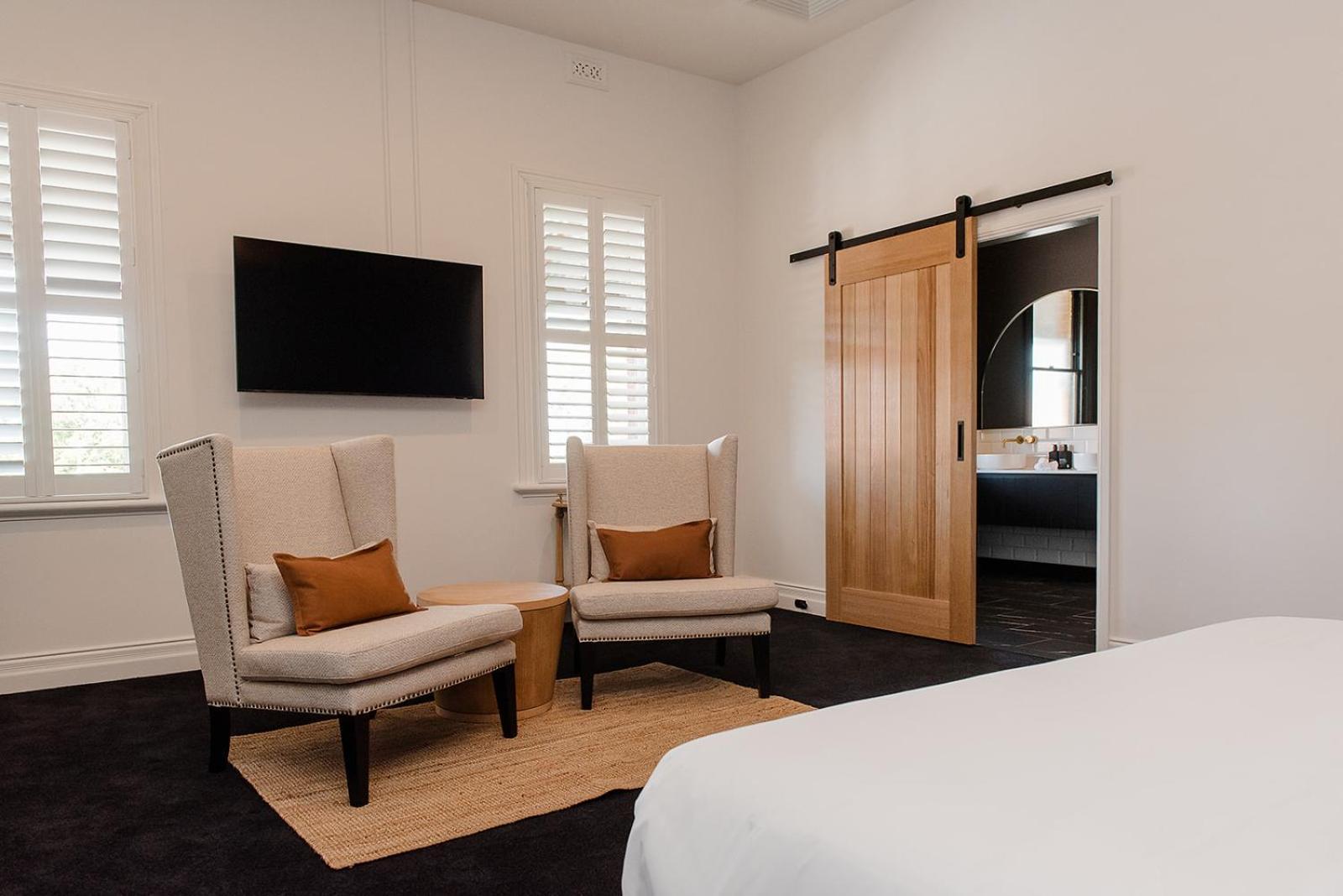 The Victoria Hotel รัทเธอร์เกล็น ภายนอก รูปภาพ
