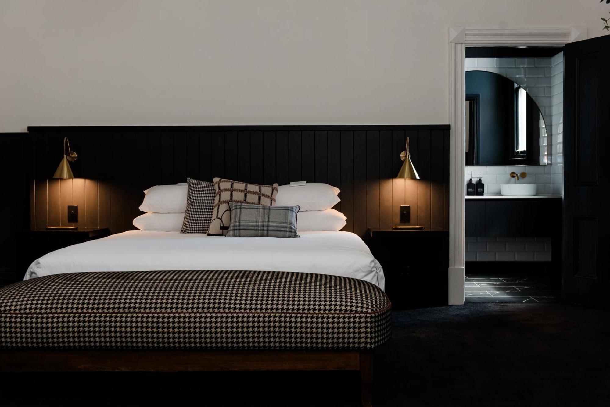 The Victoria Hotel รัทเธอร์เกล็น ภายนอก รูปภาพ